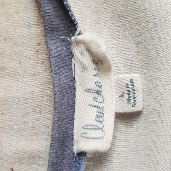 Ladies top - Picture 2 of 2